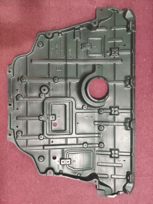 Защита двигателя TOYOTA RAV 4