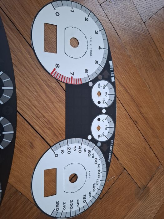 Tarcze zegarów leon mk1