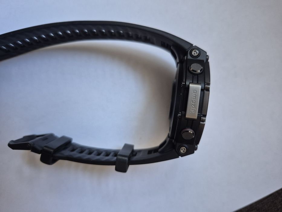 AmazFit T-Rex 3 умные тактические военные часы