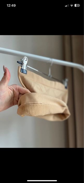 Biustonosz pas samonośny S/M rozciągliwy beżowy