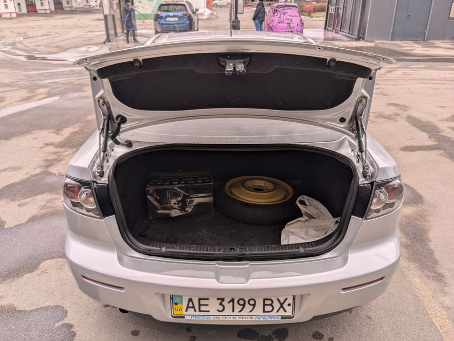 Mazda 3 (2007) 1.6 бензин