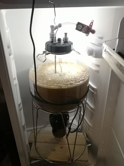 Chłodziarka lodówka Fermzilla komora fermentacyjna