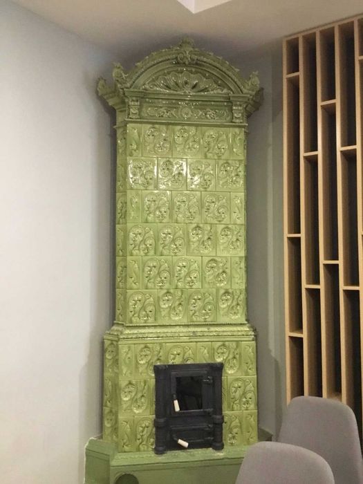 Продаж торгового приміщення по вул. Зелена (пл. Петрушевича)