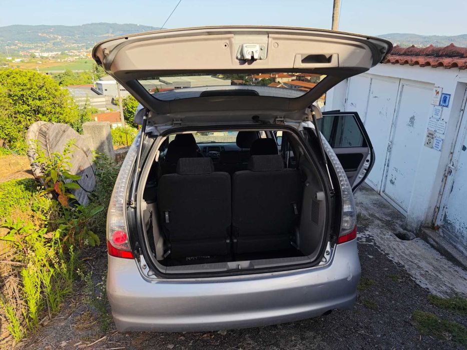 Mitsubishi Grandis 2.0 Diesel 7 lugares