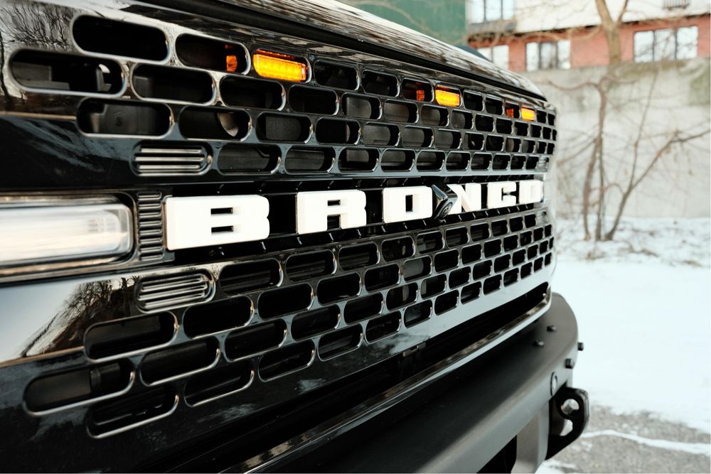 Ford BRONCO 2,7 Sasquatch Package