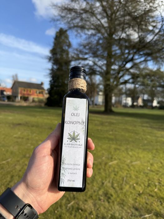 Olej z nasion konopi siewnej tłoczony zimno 250 ml Gawroński Naturals