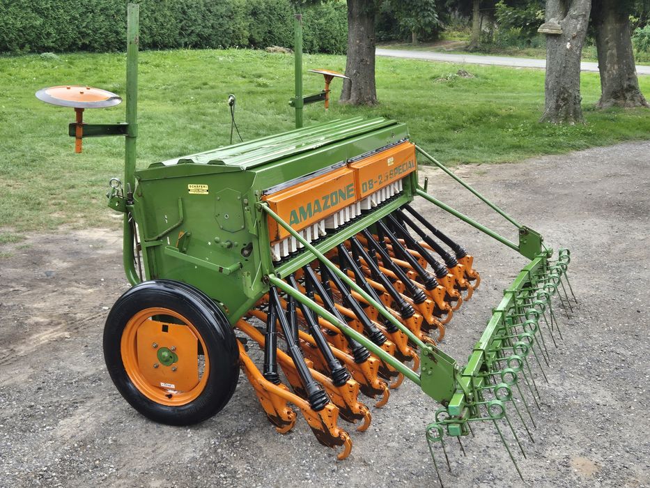 Siewnik Amazone D8 Special 2.50m ścieżki technologiczne