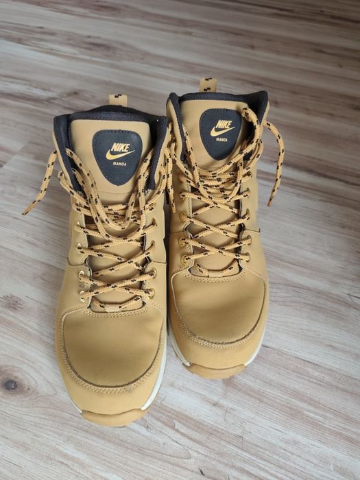 Buty zimowe jak nowe firmy Nike
