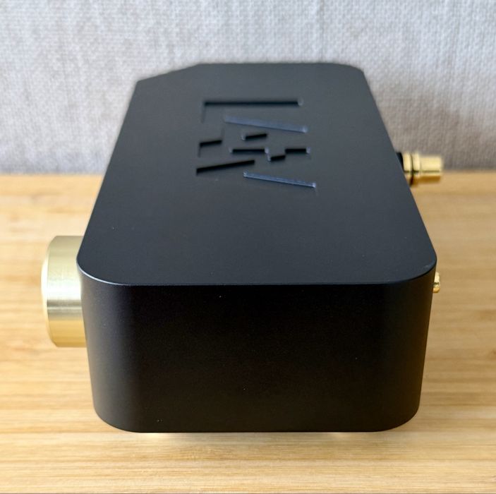 Laiv µDAC R2R dac