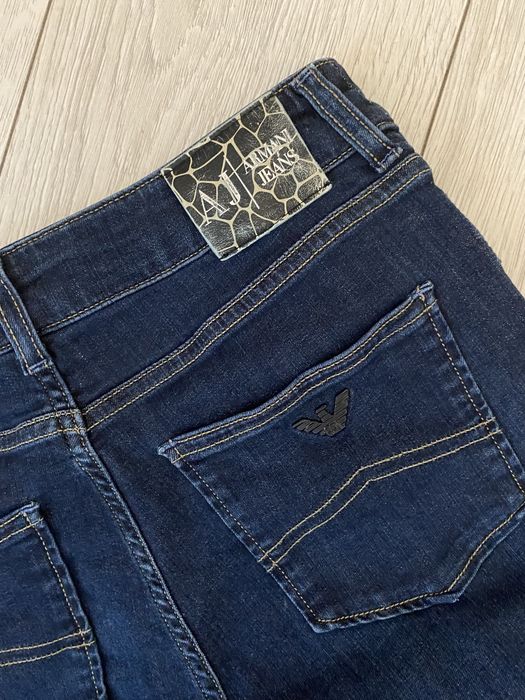 Jeansy damskie Armani Jeans roz 28