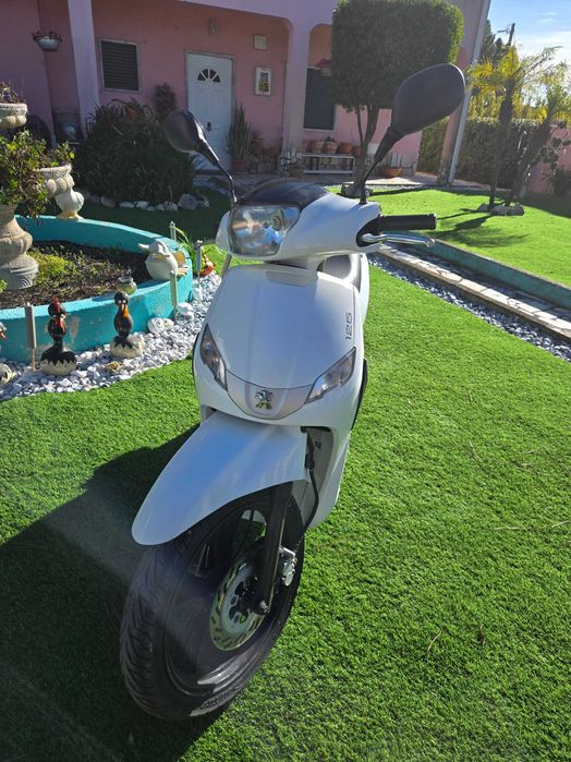 Mota peugeot 125  impecavel