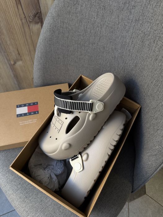 Жіночі сірі клоги TJW Hike freedom Tommy Jeans