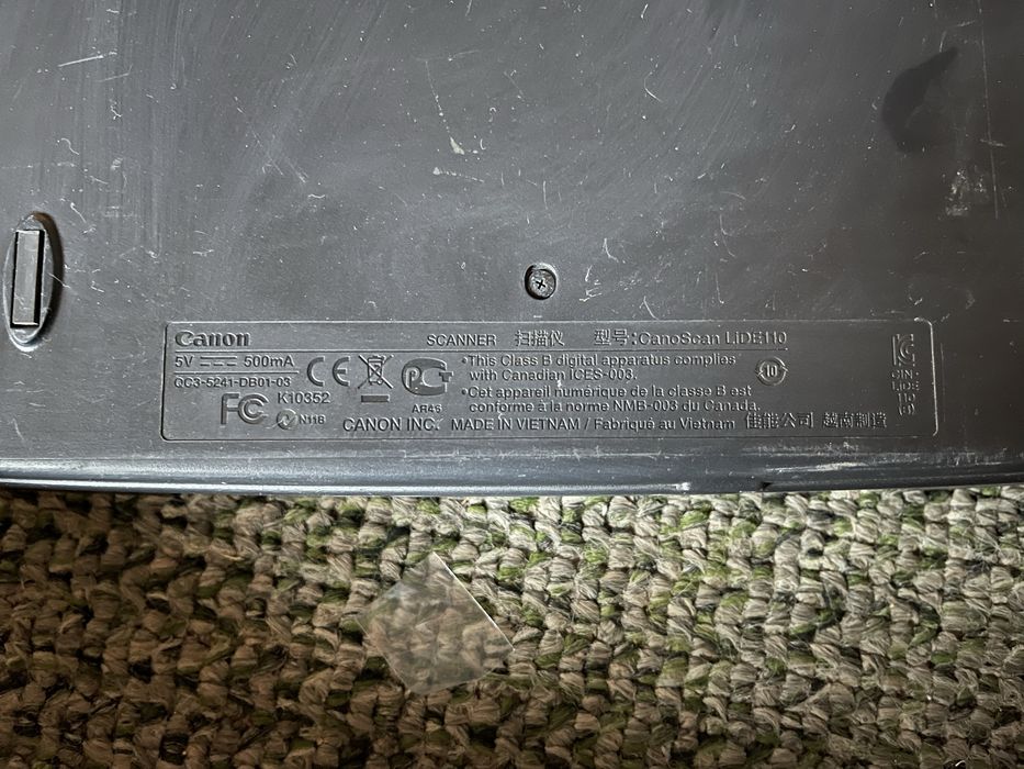 Планшетний сканер Canon CanoScan LIDE 220