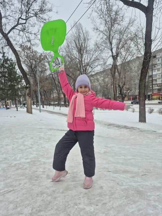 Зимний костюм для девочки