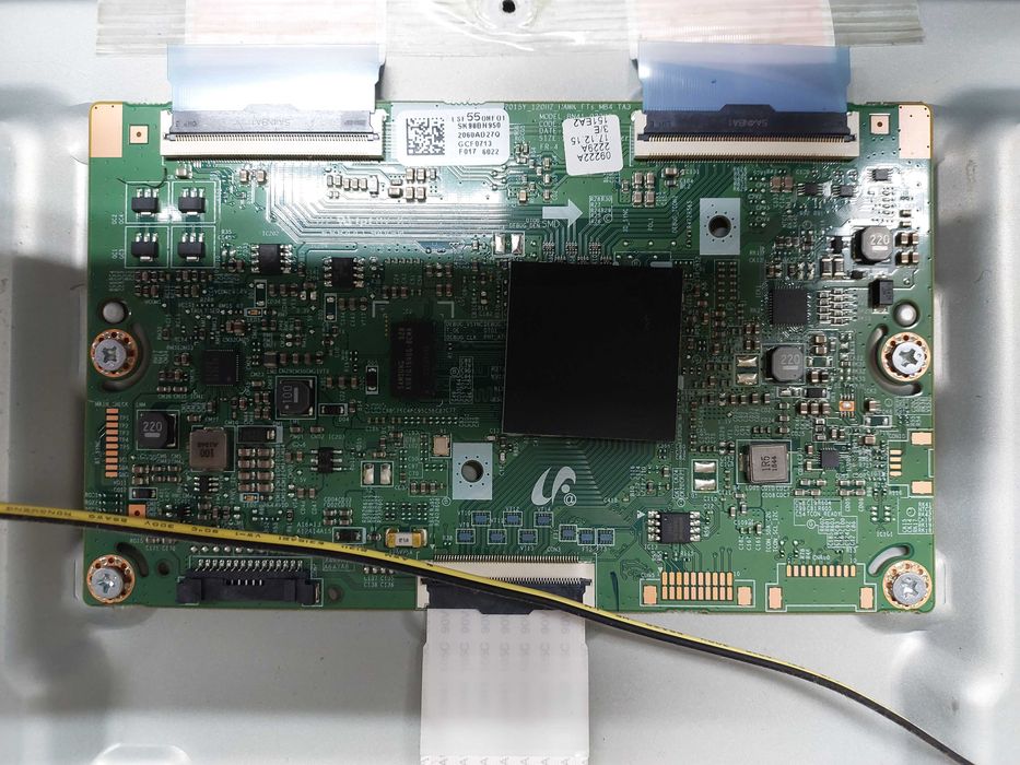 TV Samsung UE55J6300 "ecran curvo" "placas"