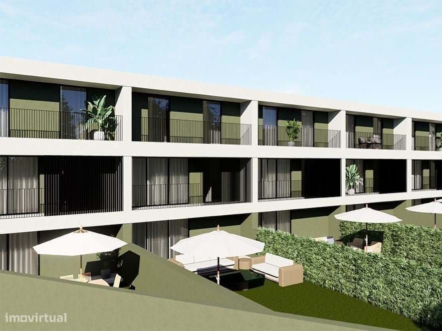 Moradia T3 | Valongo | Piscina | Parque Infantil | Box | Luxo