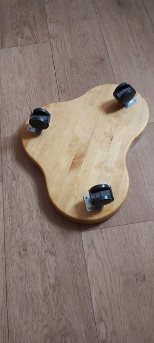 Продам напольную подставку