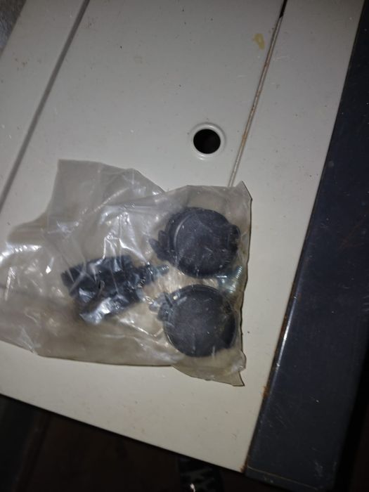 Cama de bebé com colchão