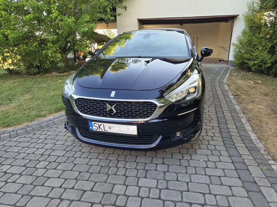 DS Automobiles DS 5