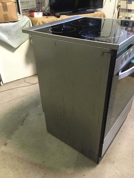 Kuchenka elektryczna Amica srebrna