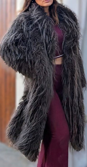 Sztuczne futro długie lama ciemny brąz do 120 w biuście rozmiar uniwer