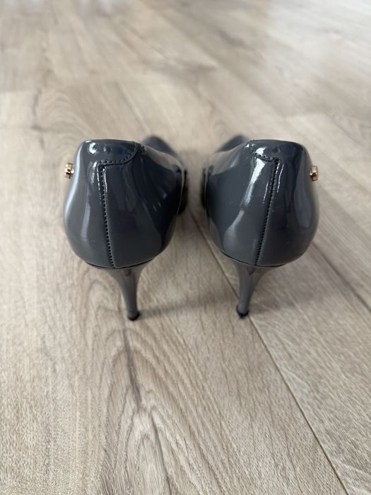 Szpilki buty na obcasie Venezia 39