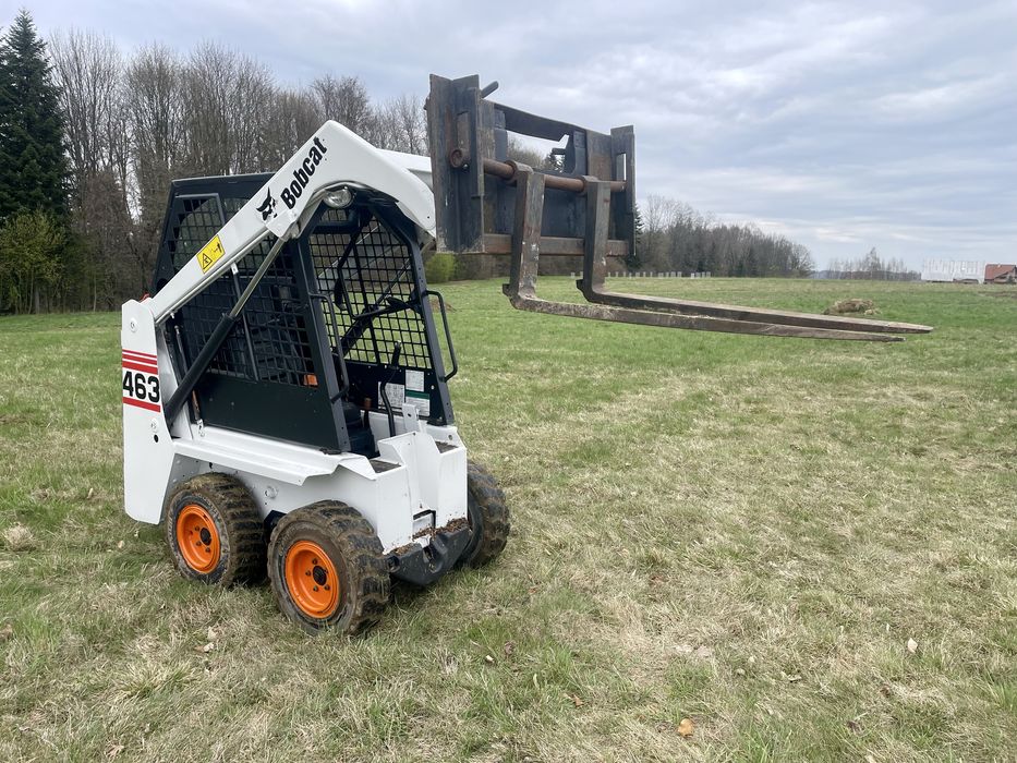 Miniładowarka bobcat 463 łyżka , widły