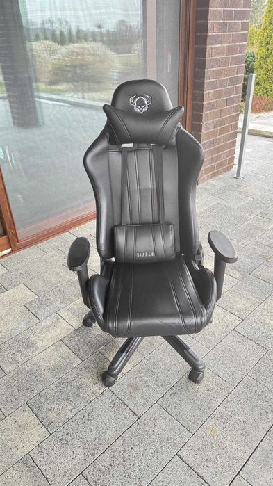 Fotel gamingowy Diablo