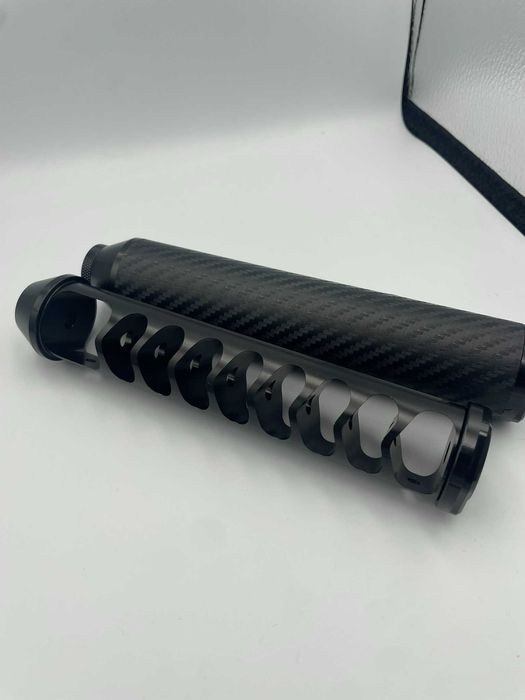 Kompenstaor z CNC ( jak tłumik 22) l i r