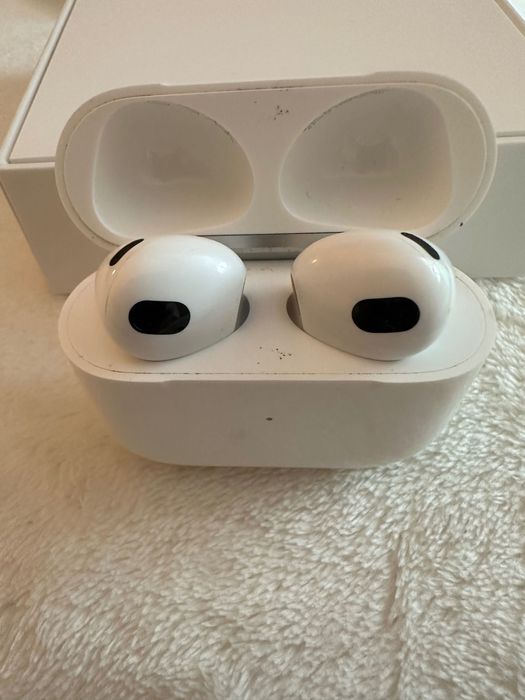 AirPods 3ª geração Apple