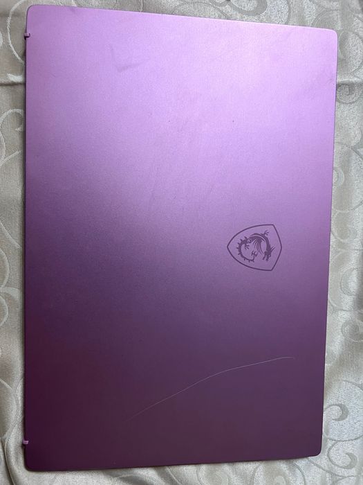 Portátil MSI Prestige 14 A10SC