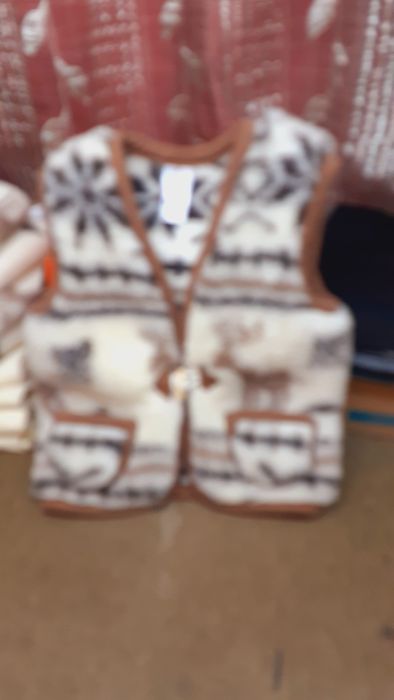 Sprzedam kamizelki góralskie na handel