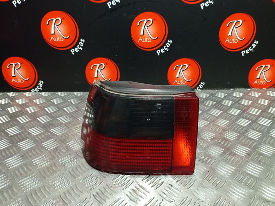 Farolim Stop Esq Seat Ibiza Ii (6K1)