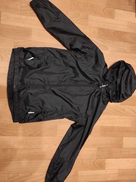 Ветровка на хлопчика (куртка) 152