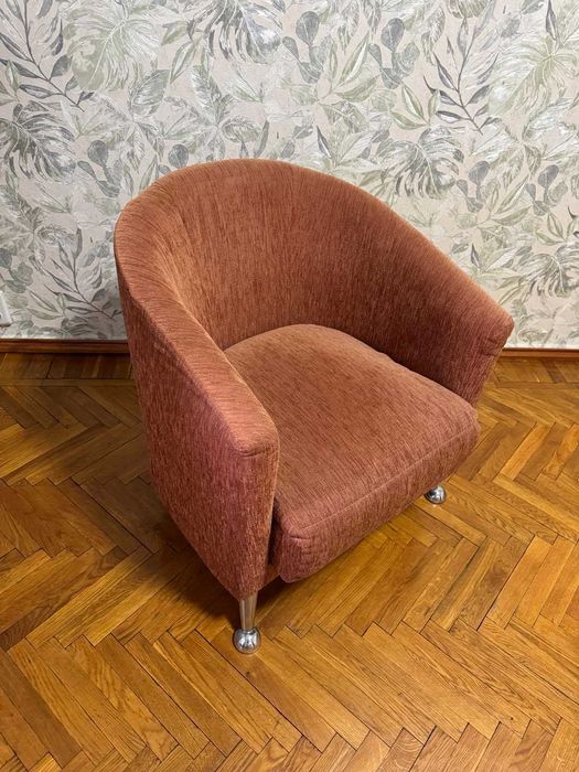 Крісло у вітальню