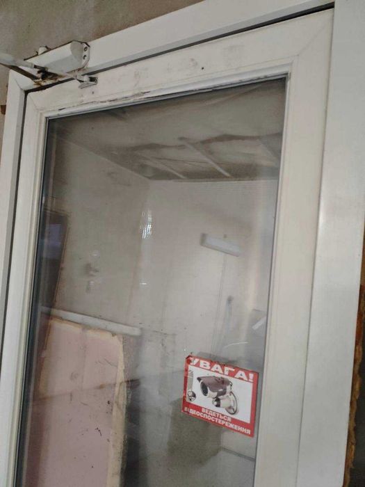 Продам дверь наружная входная VIKONDA