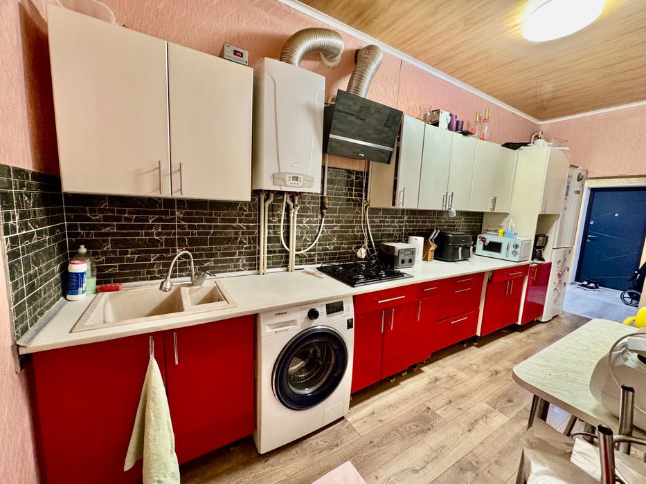 Продаж 2 кімнатної квартири Чортків, центр