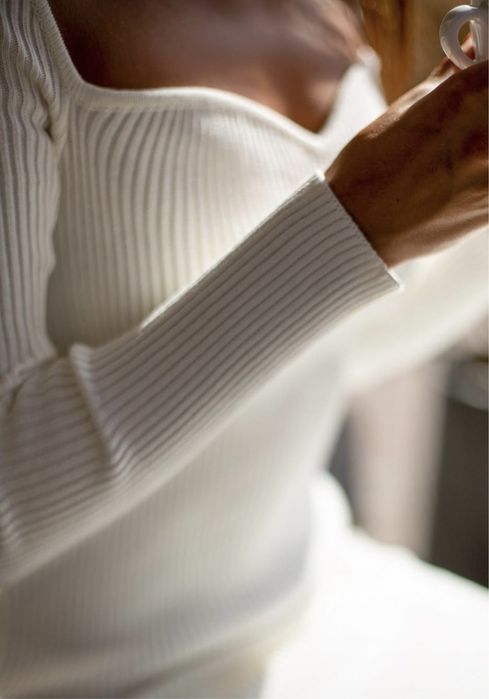 Неймовірна сукня