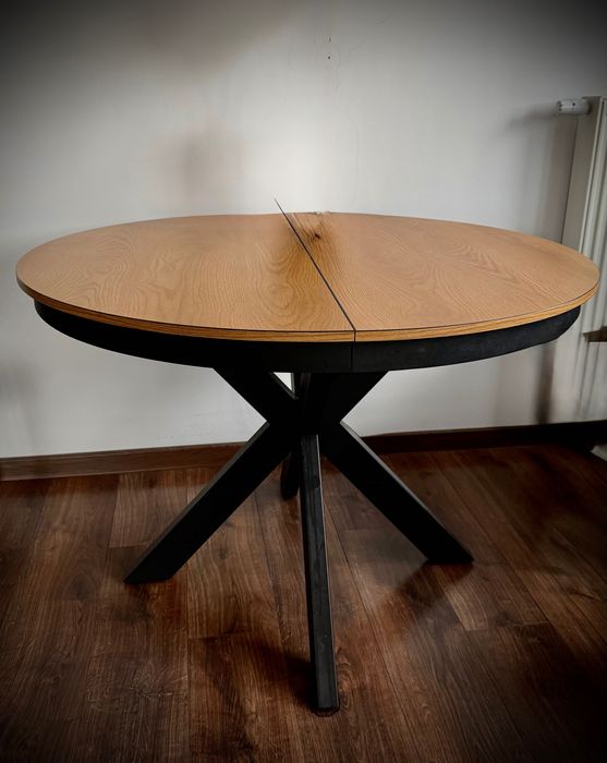 Sprzedam stół okrągły idealny nowy