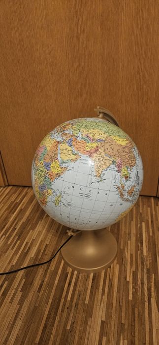 Globus podświetlany