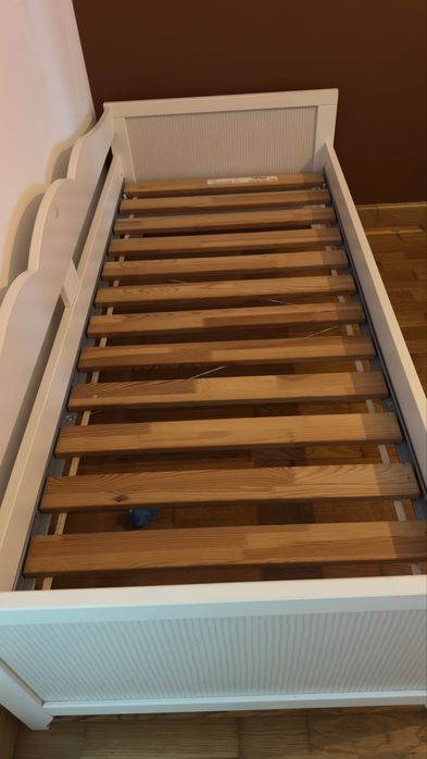 Cama IKEA de criança com colchão novo. Tamanho 70/160