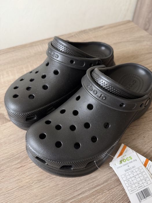 Crocs нові w7 замовлені з Америки