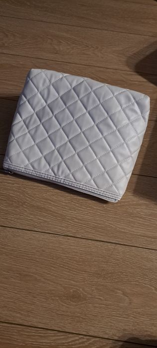 Philips Lumea 9000 IPL Hair Removal