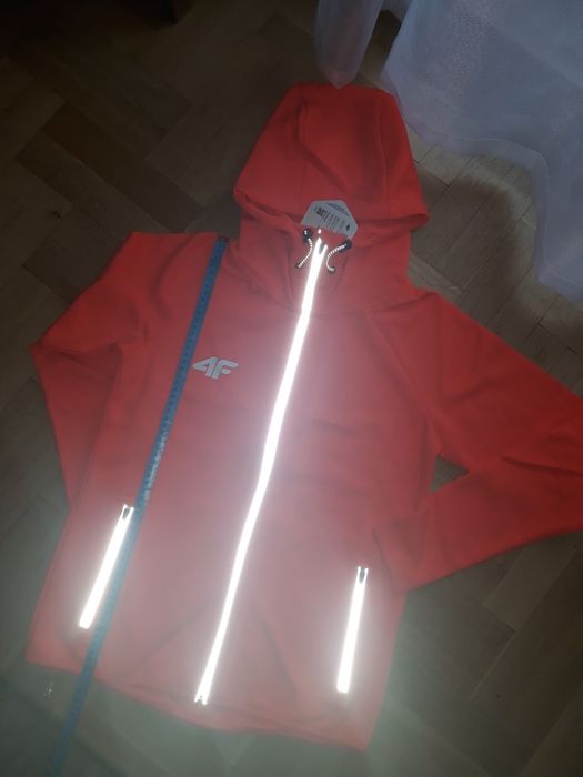 NOWA Bluza 4F z odblaskami