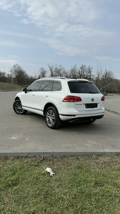 Продам Touareg 2016