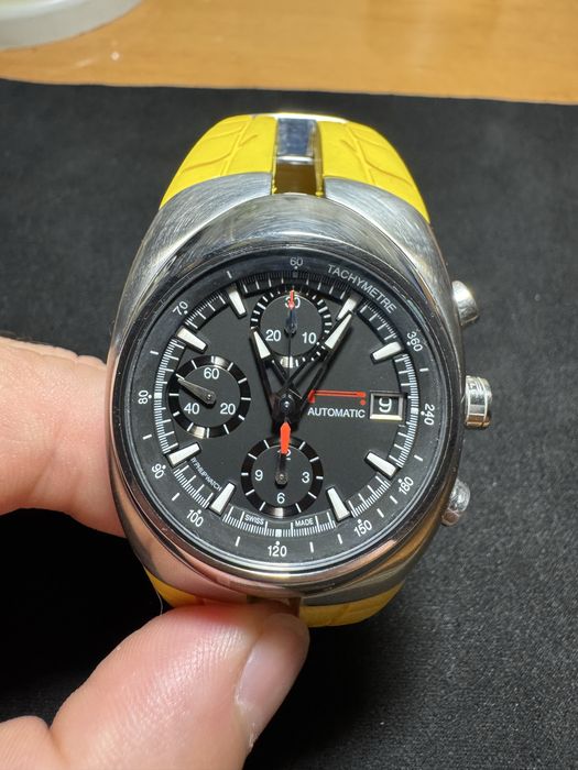Швейцарський механічний хронограф Pirelli Pzero Tempo Automatic (Valjoux 7750)
