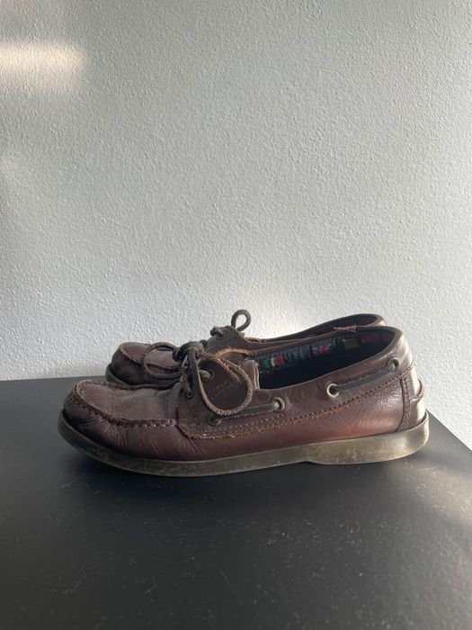 Sapatos vela  castanhos