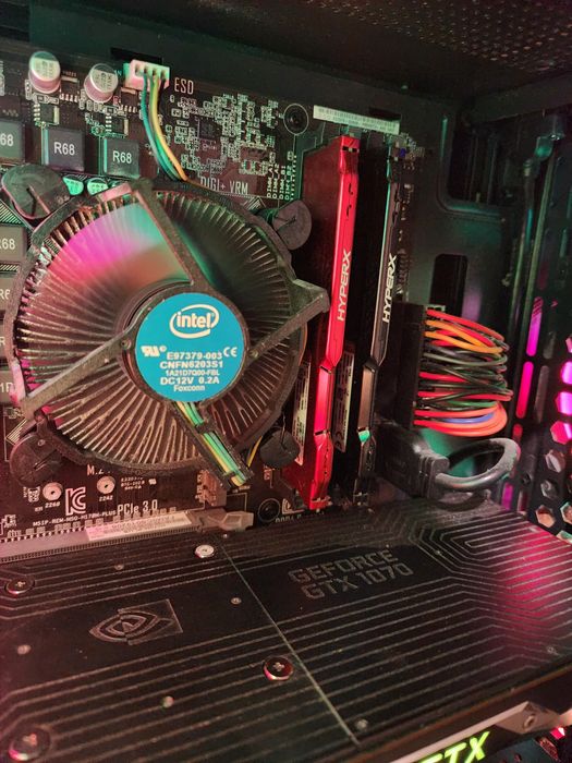 Ігровий комп'ютер системний блок настільний пк