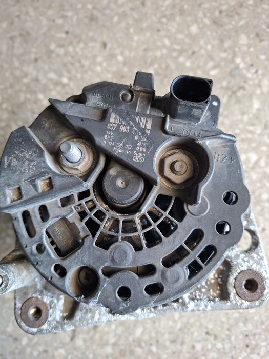 Alternator 037,903,025m polo fabia ibiza 1.4 16v