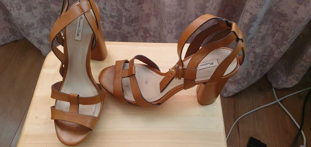 Жіночі туфлі Massimo Dutti 40 р